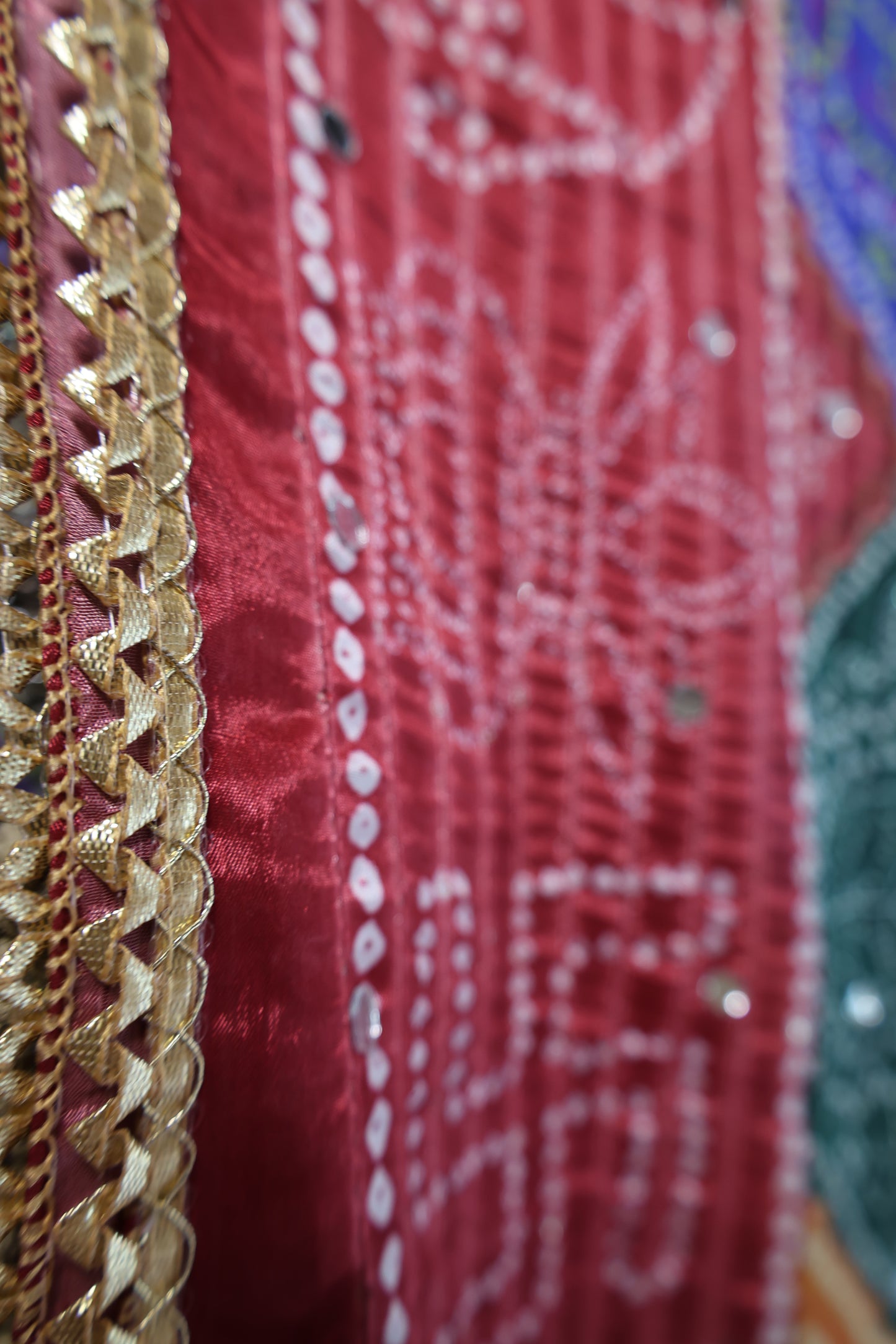 Ethnic Motifs Printed Dupatta With Mirror Work