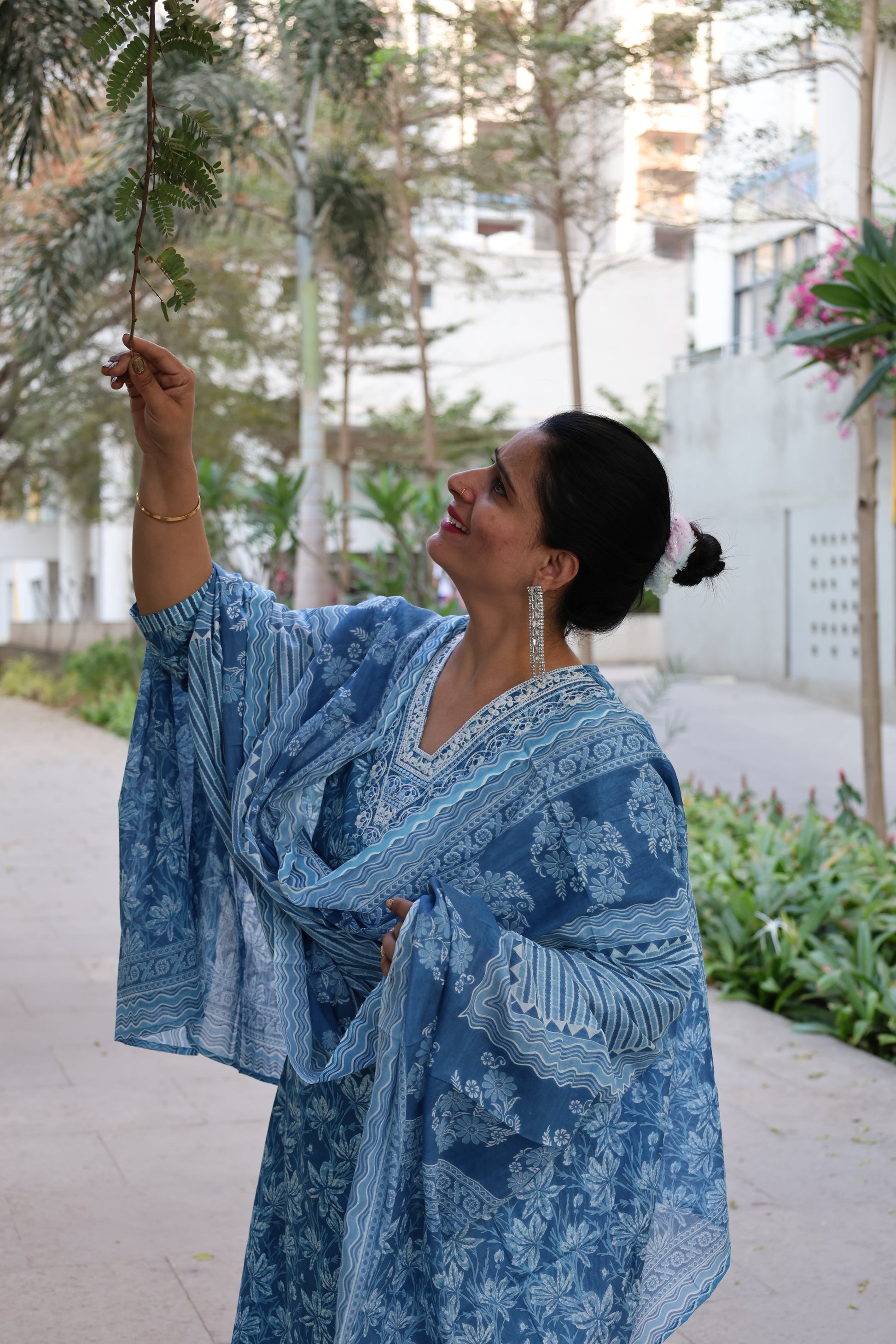 Indigo Pure Cotton Straight Cut Suit | Kalamkari Print | Elegant Ethnic Wear - Har Pal Fashionable