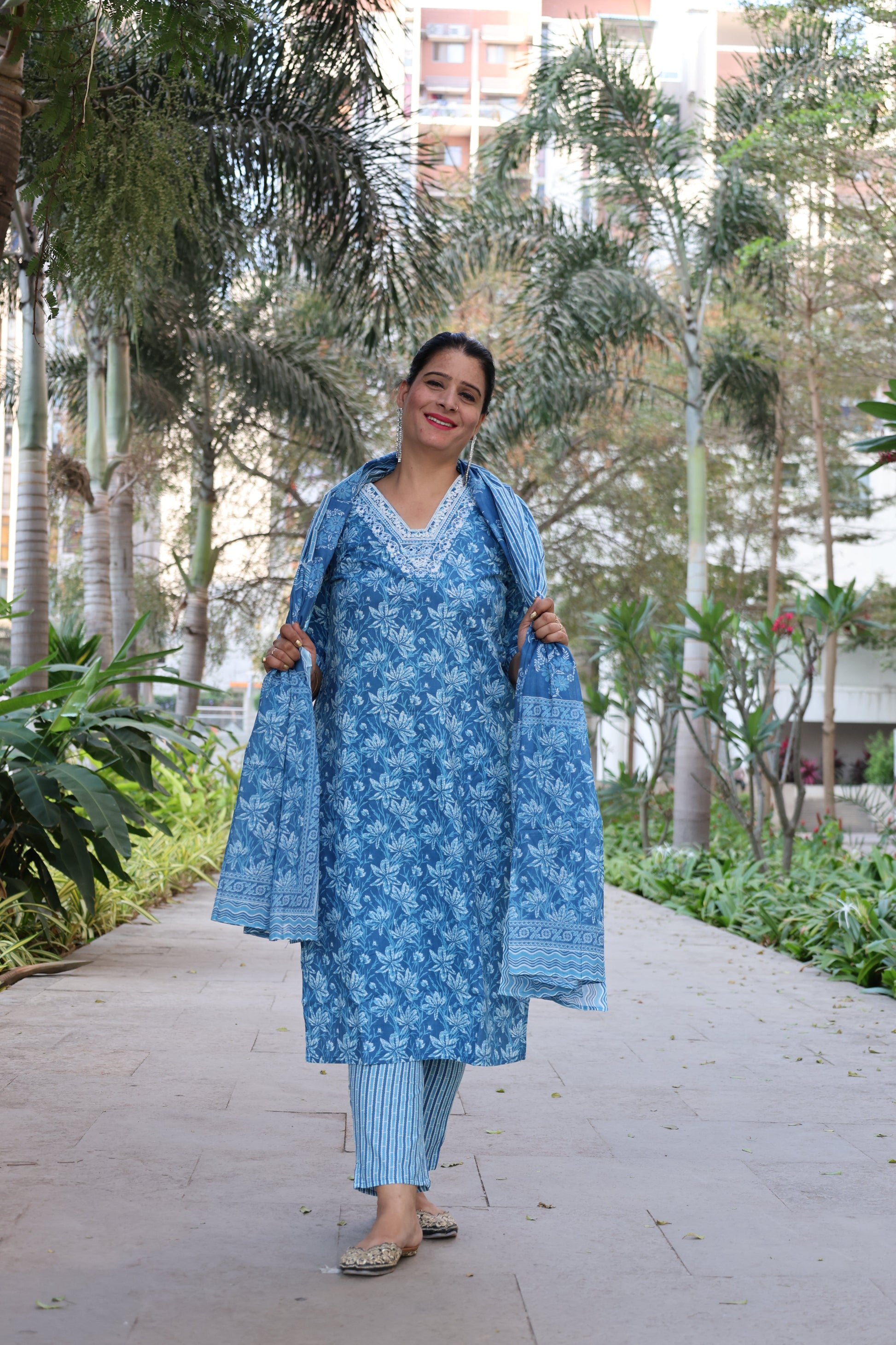 Indigo Pure Cotton Straight Cut Suit | Kalamkari Print | Elegant Ethnic Wear - Har Pal Fashionable