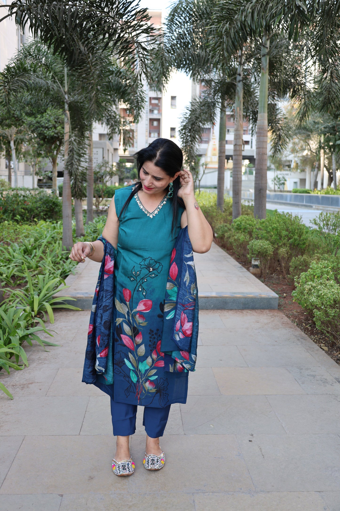 Peacock Pure Silk Straight Cut Suit – Digital Print | Elegant Ethnic Wear - Har Pal Fashionable
