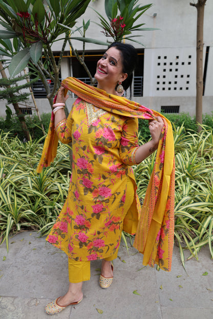 Yellow Premium Mul-Mul Kalamkari Suit – Straight Cut Ethnic Wear - Har Pal Fashionable