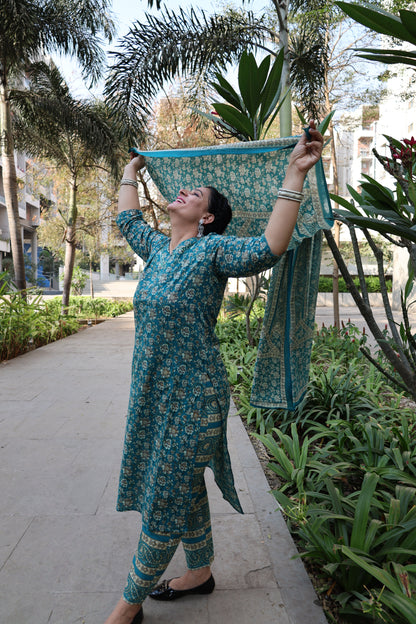 Pure Cotton Straight Cut Suit | Kalamkari Print Kurta | Geometric Print Pant - Har Pal Fashionable