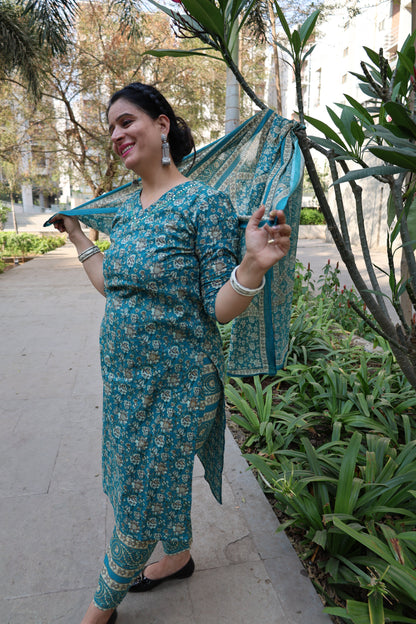 Pure Cotton Straight Cut Suit | Kalamkari Print Kurta | Geometric Print Pant - Har Pal Fashionable