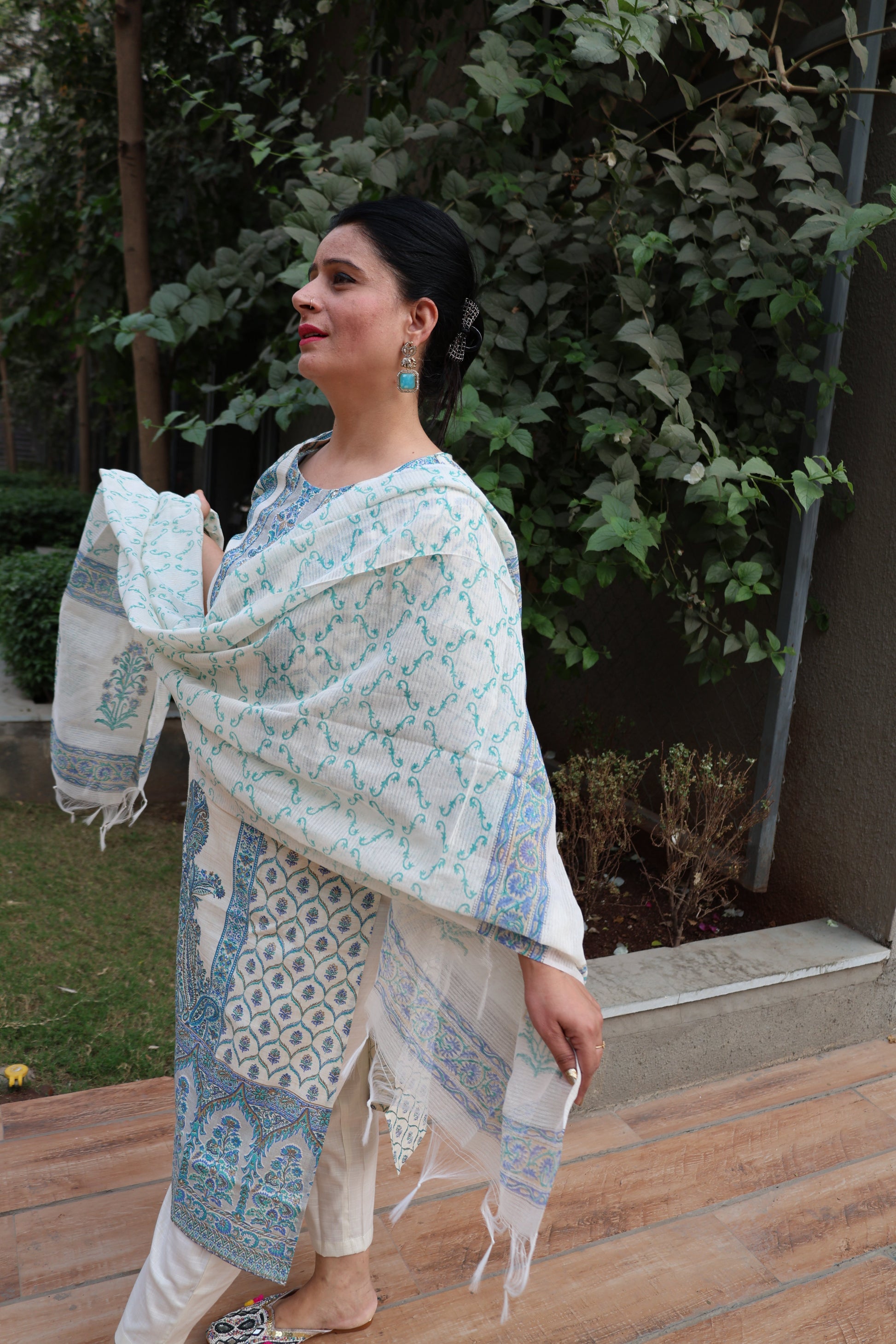 Ivory Khadi Cotton Straight Cut Suit – Block Digital Print | Elegant Ethnic Wear - Har Pal Fashionable