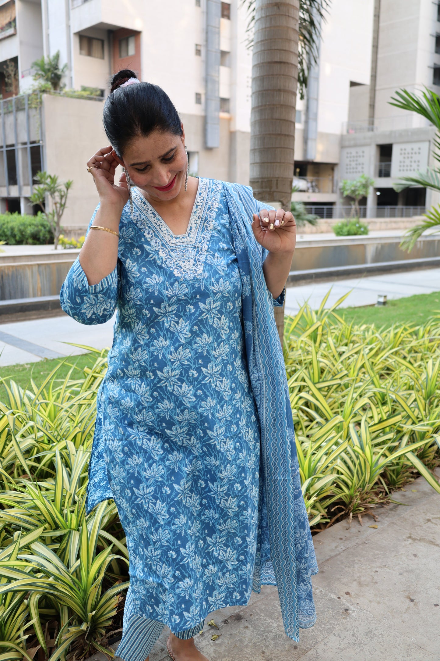 Indigo Pure Cotton Straight Cut Suit | Kalamkari Print | Elegant Ethnic Wear - Har Pal Fashionable