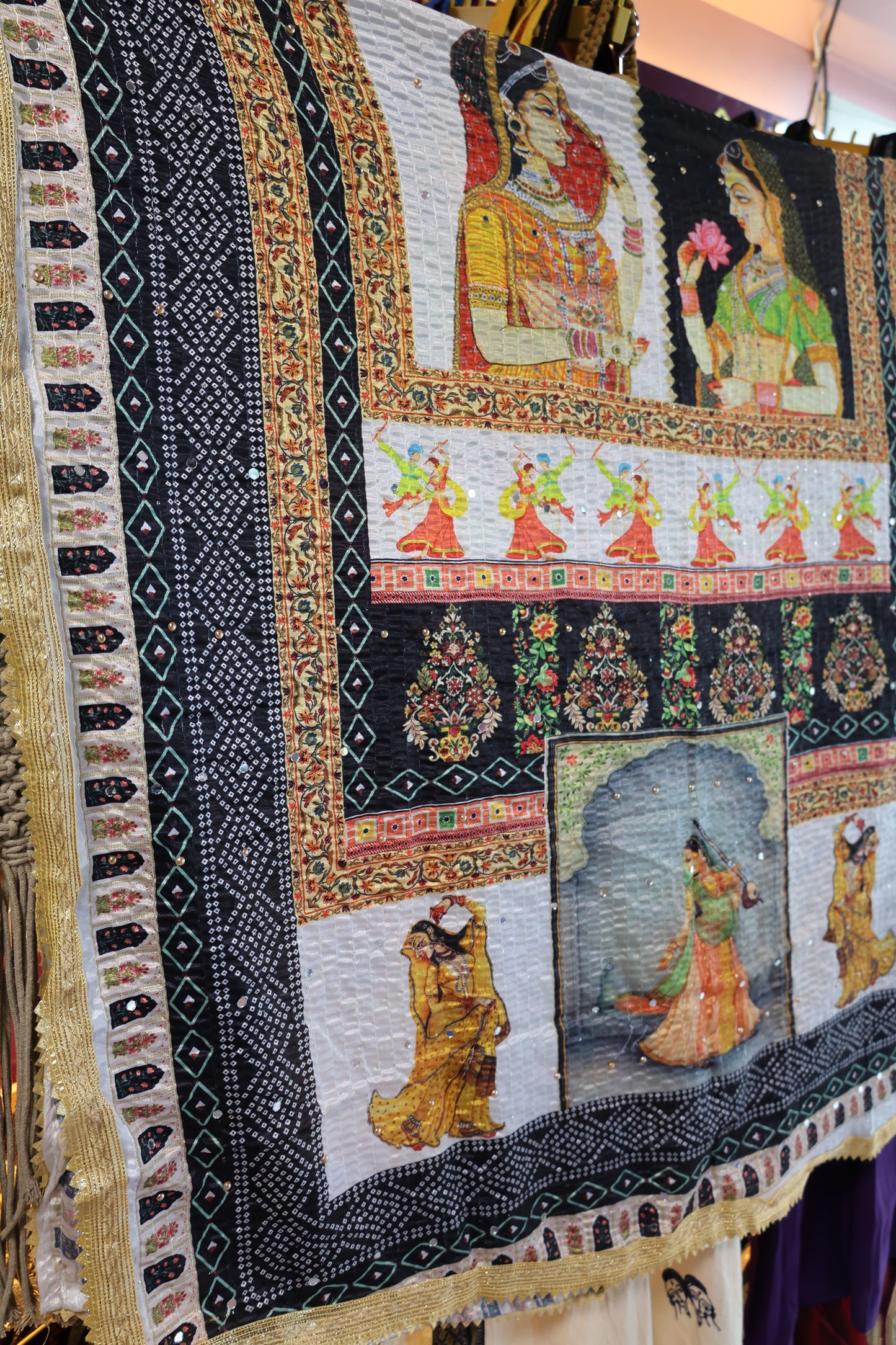 Ethnic Motifs Printed Dupatta With Mirror Work