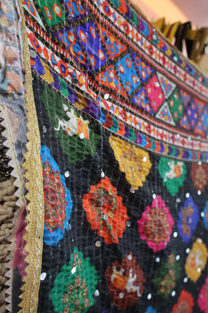 Ethnic Motifs Printed Dupatta With Mirror Work